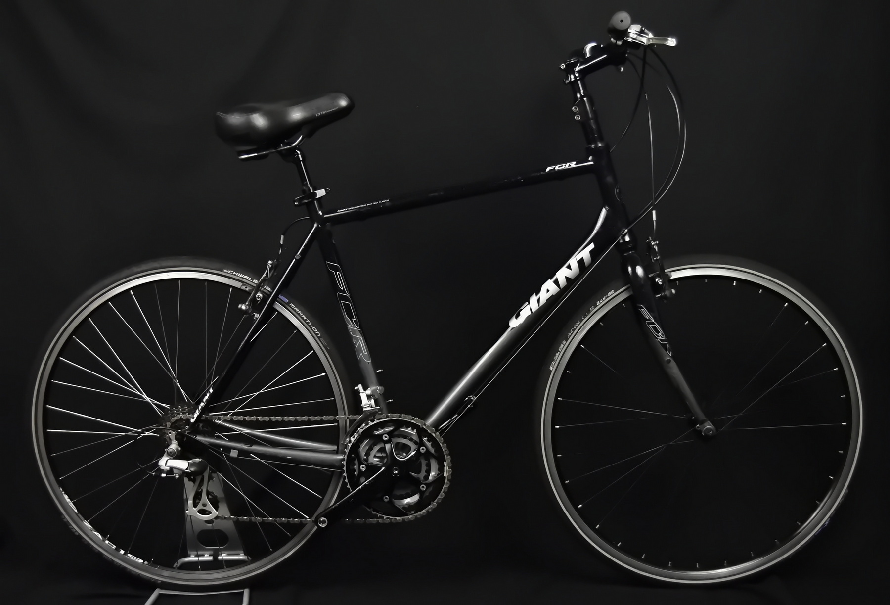 GIANT FCR HYBRID BIKE SIZE LARGE