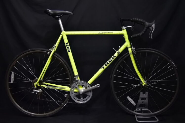 TREK 1200 ROAD BIKE SIZE XL