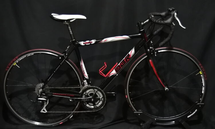 DIAMONDBACK PODIUM 2 ROAD BIKE 51 CM, MEDIUM 24 SPEED, ALUM WITH CARBON FORK