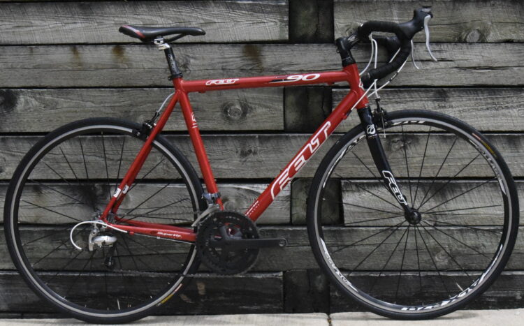 FELT F90 SUPERLITE ROAD BIKE SIZE LARGE