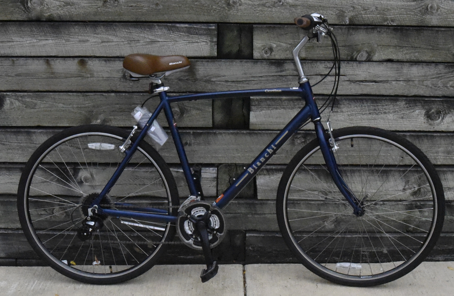 BIANCHI CORTINA HYBRID BIKE SIZE XX-LARGE
