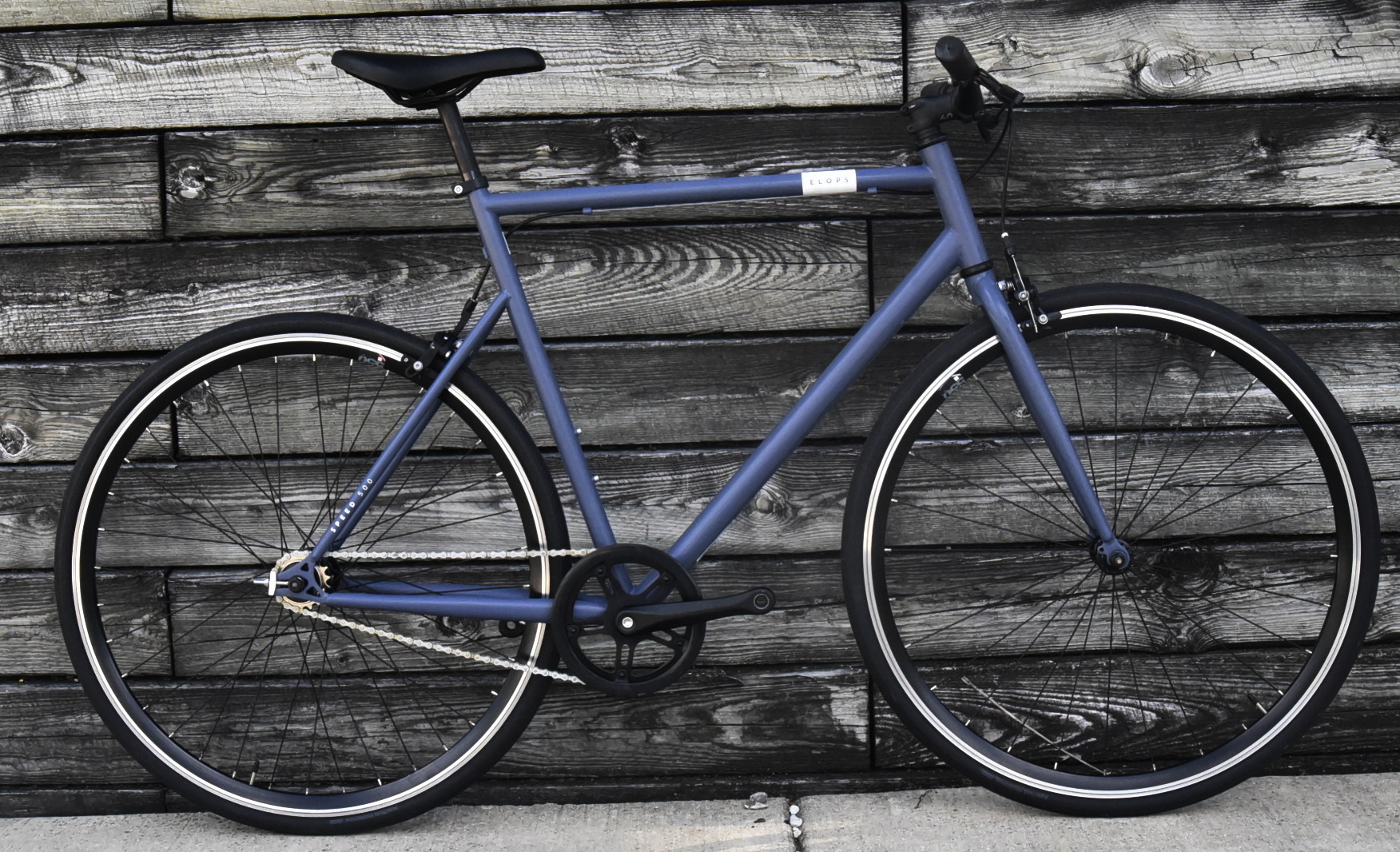 DECATHLON ELOPS 500 HYBRID BIKE