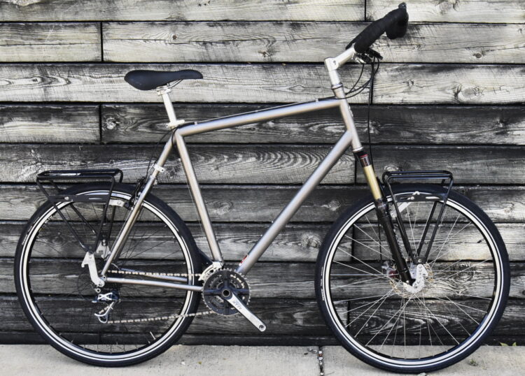 CUSTOM BUILT MOOTS TOURING BIKE SIZE XXL