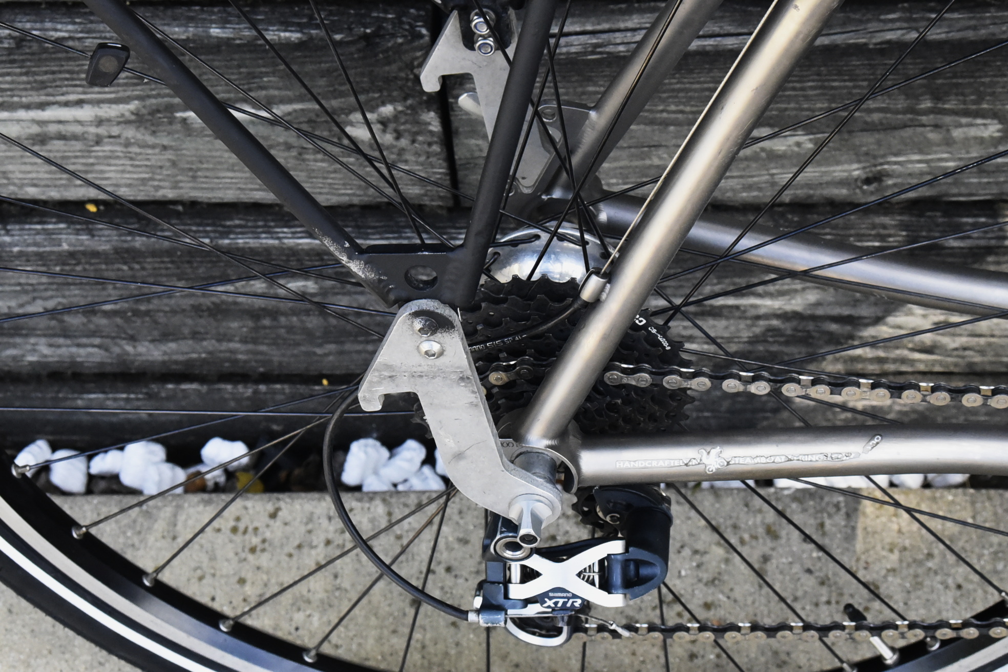 CUSTOM BUILT MOOTS TOURING BIKE SIZE XXL, 27 SPEED, TITANIUM TOP OF THE LINE - Image 5