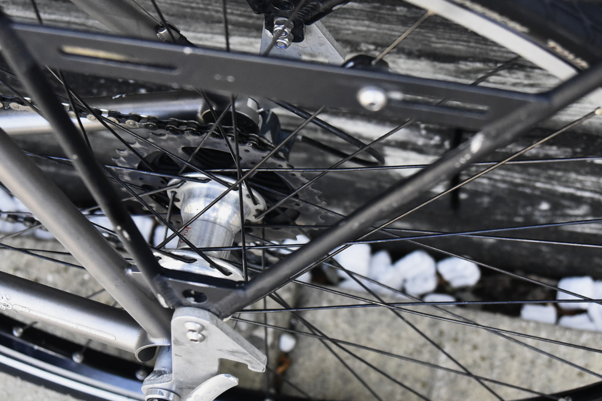 CUSTOM BUILT MOOTS TOURING BIKE SIZE XXL, 27 SPEED, TITANIUM TOP OF THE LINE - Image 16
